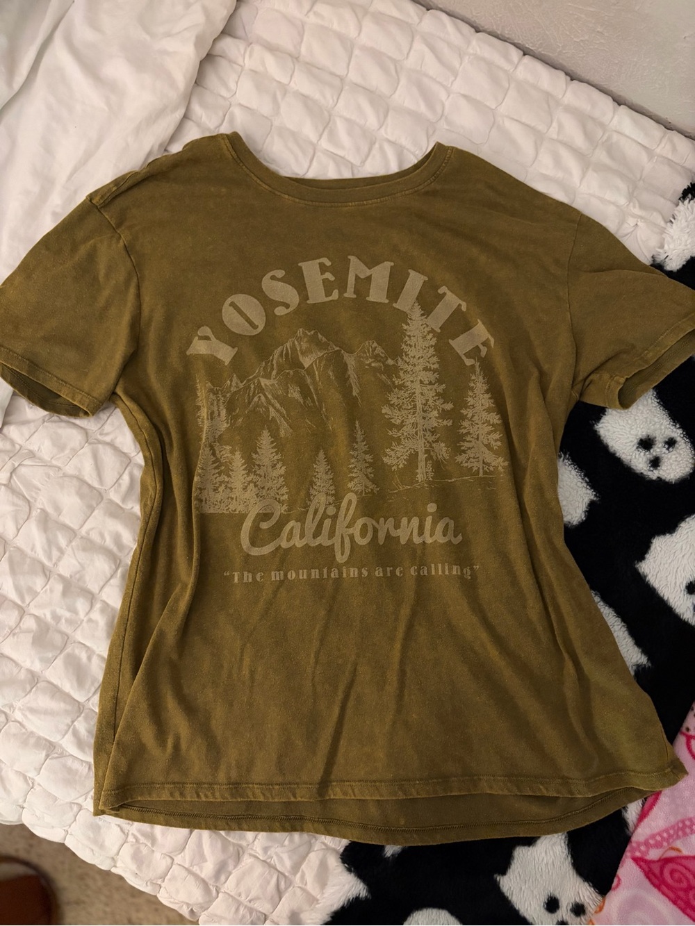 Vintage Wash Yosemite California Graphic Tee | Olive Green Nature Top Size L